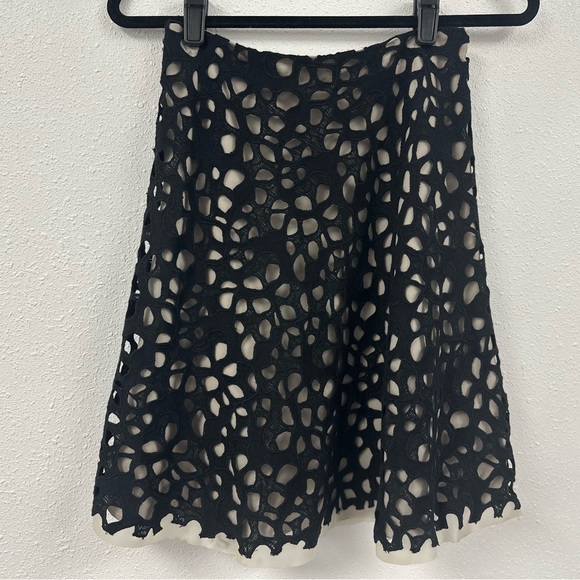 Elie Tahari Dresses & Skirts - Elie Tahari Black and White A-Line Skirt